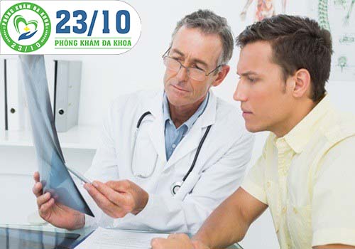 Thăm khám và hỗ trợ điều trị khi có dấu hiệu của viêm đường sinh dục